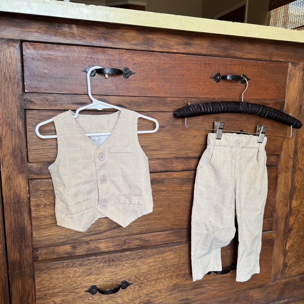Baby Boys Light Brown Vest Suit 12-18 months (size 80)